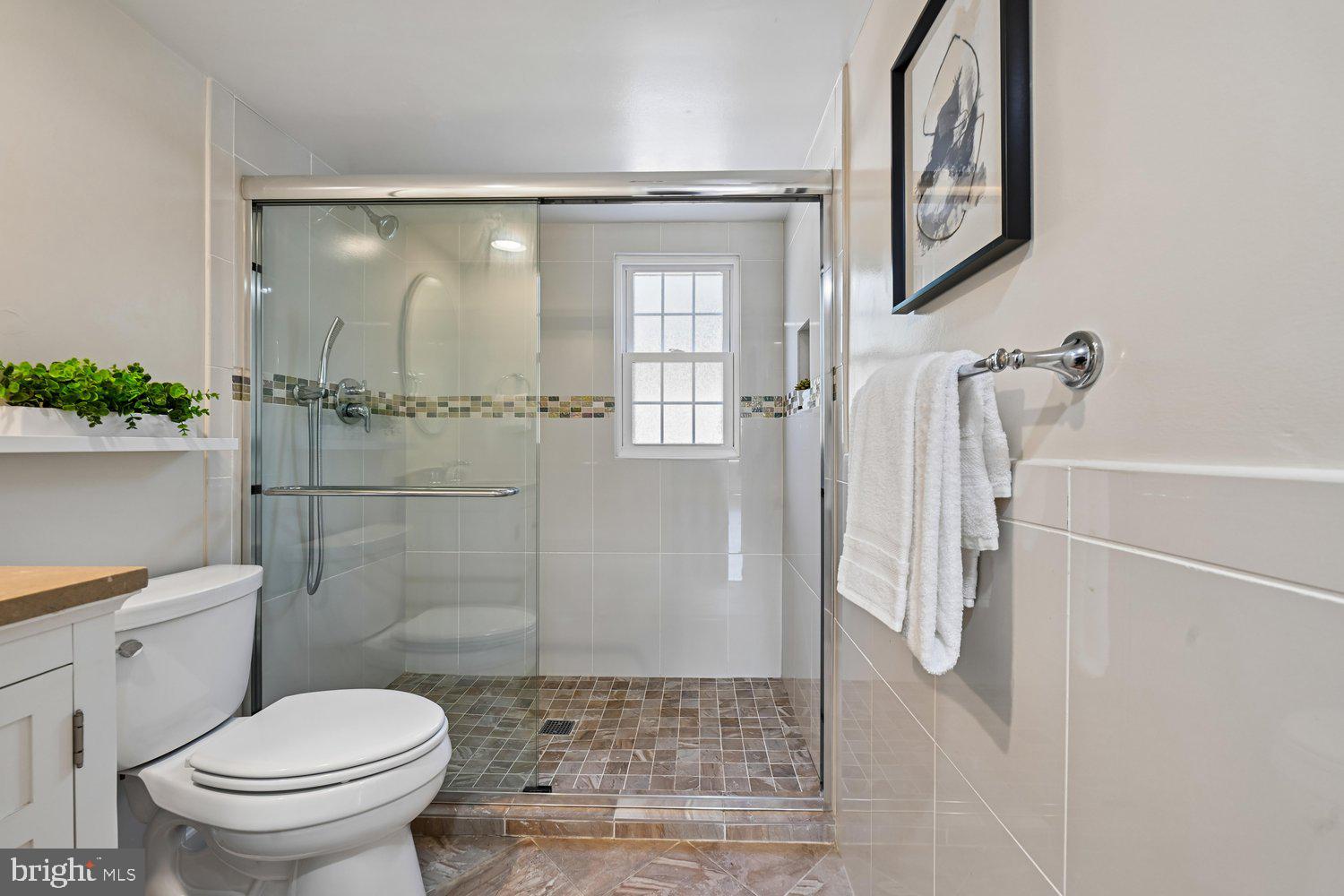 10706 Stoneyhill Drive Silver Spring, MD 20901 - Photo 40 of 50 Lower level full bath