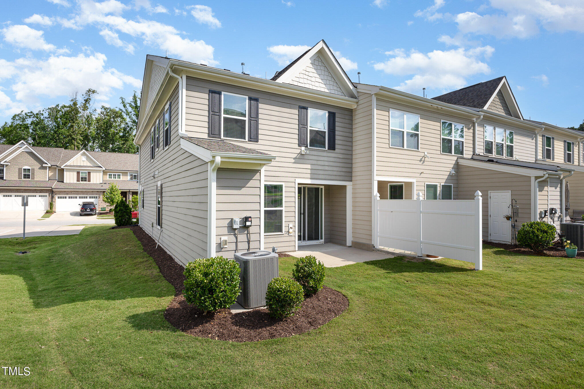 2509 Rambling Creek Road Apex, NC 27523 - Photo 21 of 27 022_cy1a0032-edit