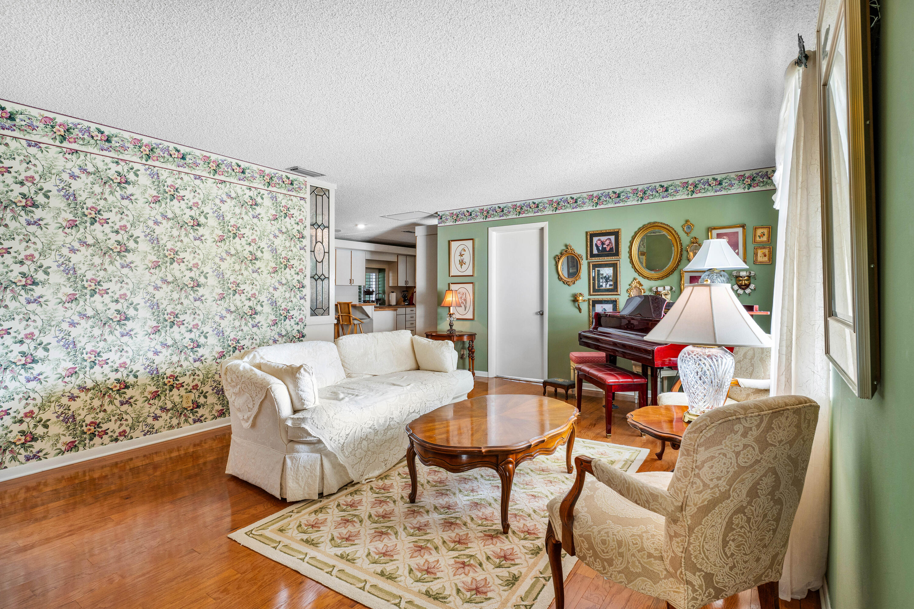 1210 Dolphin Road Singer Island, FL 33404 - Photo 10 of 41 a living room with furniture and rug