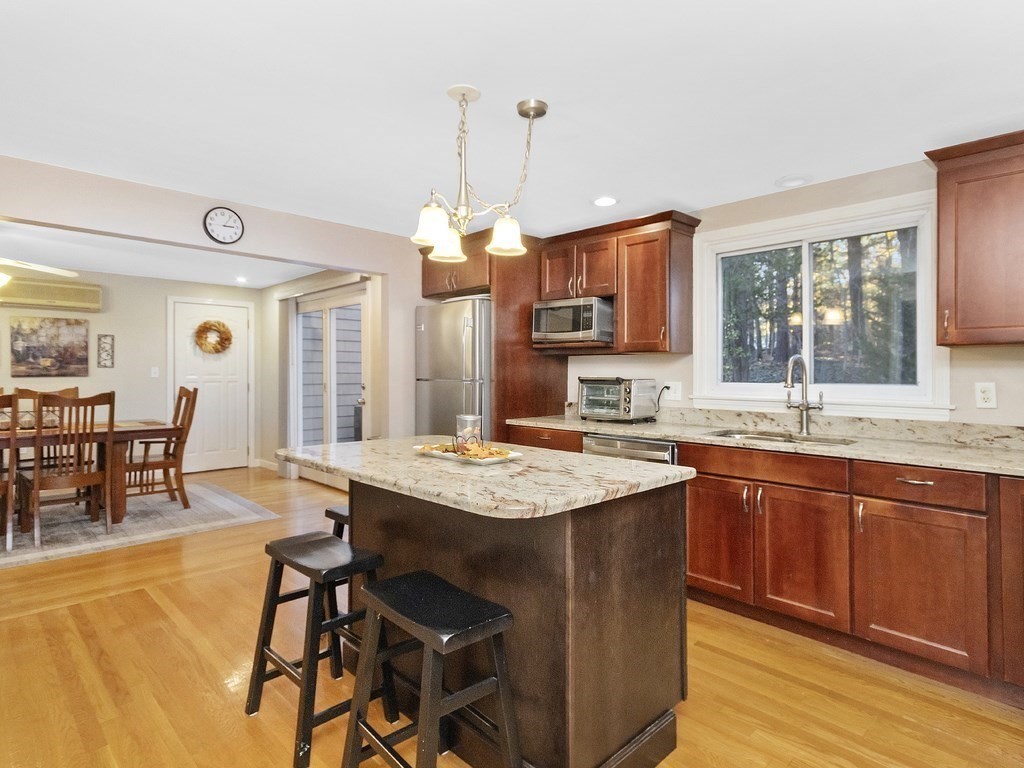 5 Whitewood Road Westwood, MA 02090 - Photo 3 of 24 Gallery Image 3