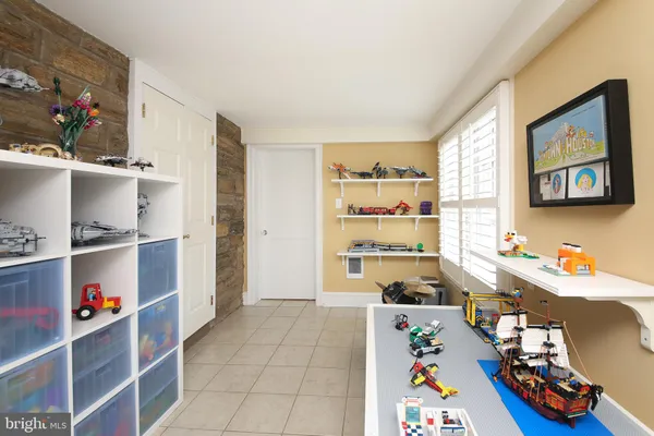 $1,299,000 | 20 Hillside Road, Wayne, PA 19087