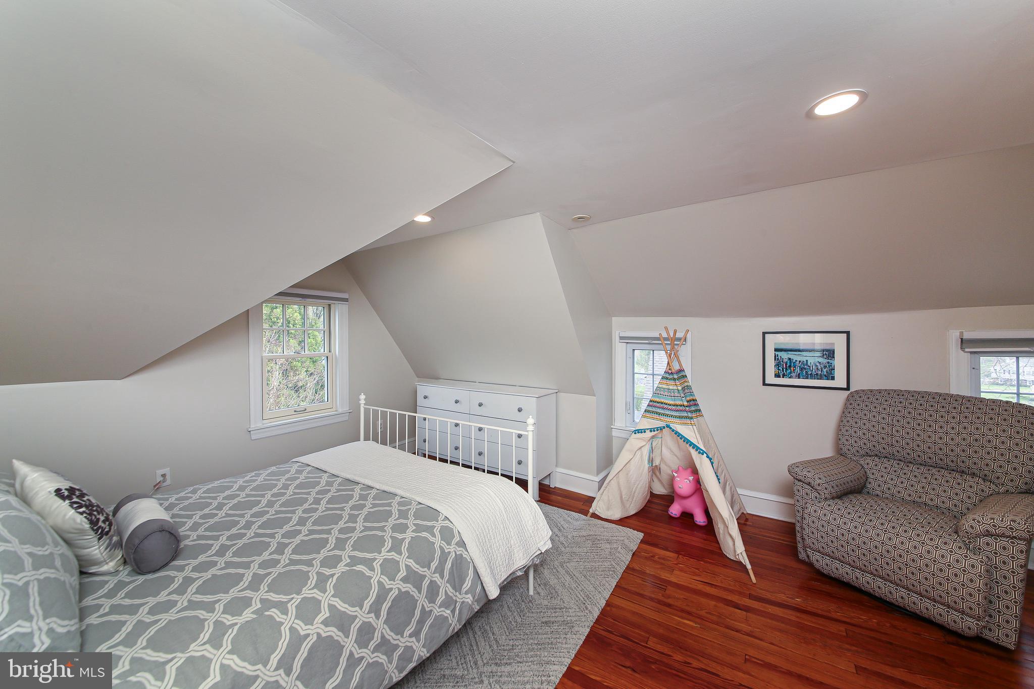 20 Hillside Road Wayne, PA 19087 - Photo 33 of 49 Bedroom #4