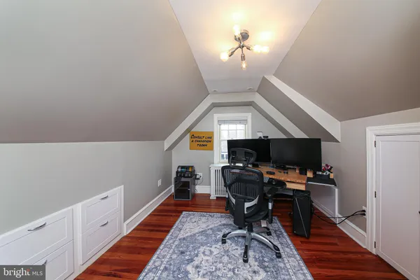 $1,299,000 | 20 Hillside Road, Wayne, PA 19087