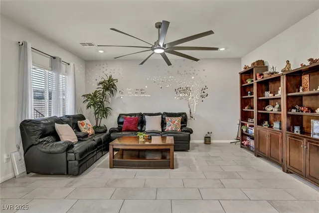 $599,900 | 7543 Marie Brook Lane, North Las Vegas, NV 89084