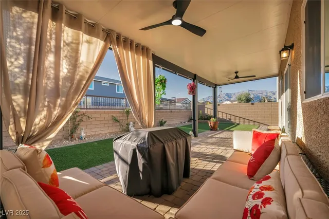 $599,900 | 7543 Marie Brook Lane, North Las Vegas, NV 89084