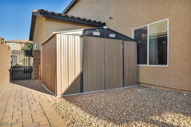 $599,900 | 7543 Marie Brook Lane, North Las Vegas, NV 89084