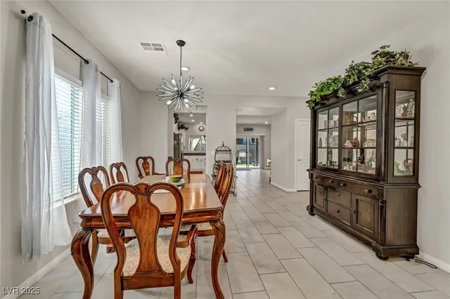 $599,900 | 7543 Marie Brook Lane, North Las Vegas, NV 89084