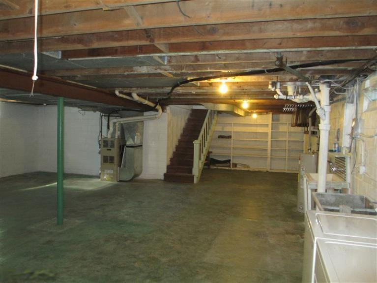 604 North Rath Avenue Ludington, MI 49431 - Photo 17 of 24 Additional Photo