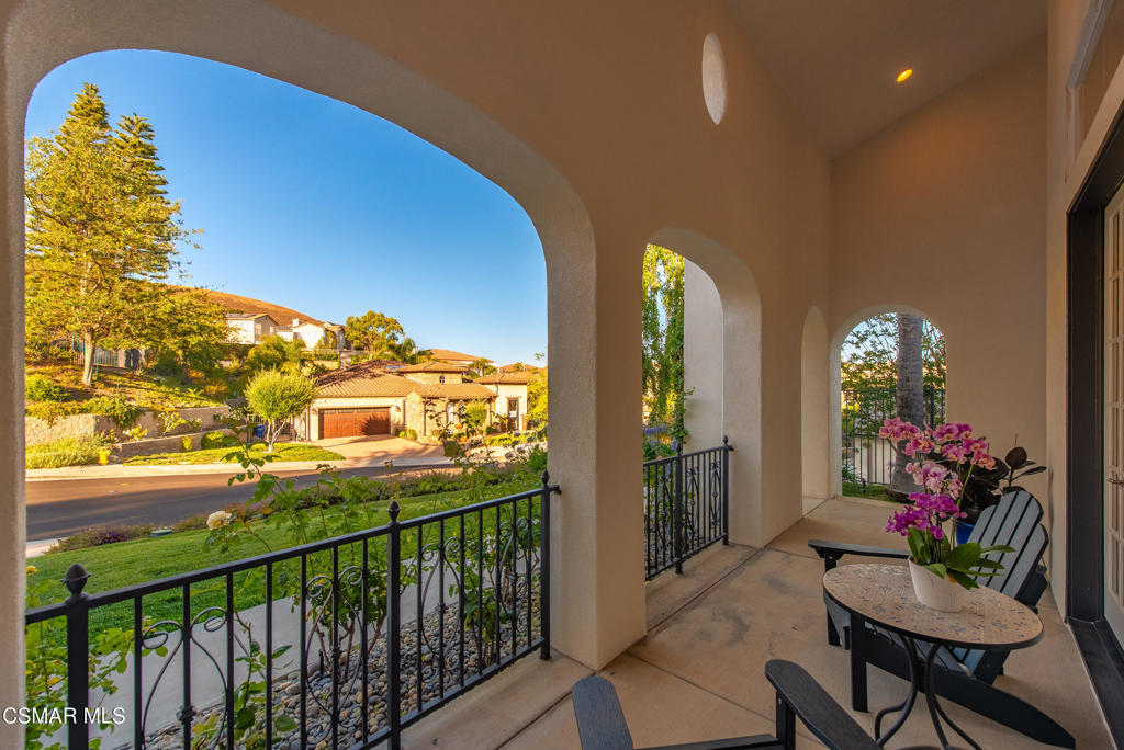 2424 Springbrook Street Thousand Oaks, CA 91362 - Photo 3 of 58