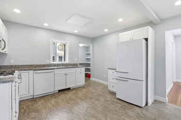 $675,000 | 94 Nantasket Avenue, Hull, MA 02045