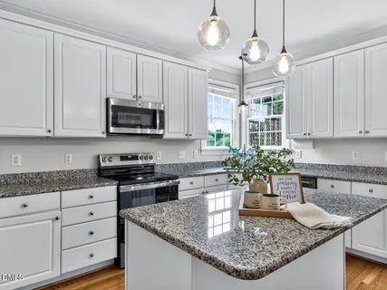 $790,000 | 101 Sevenstone Drive, Cary, NC 27513