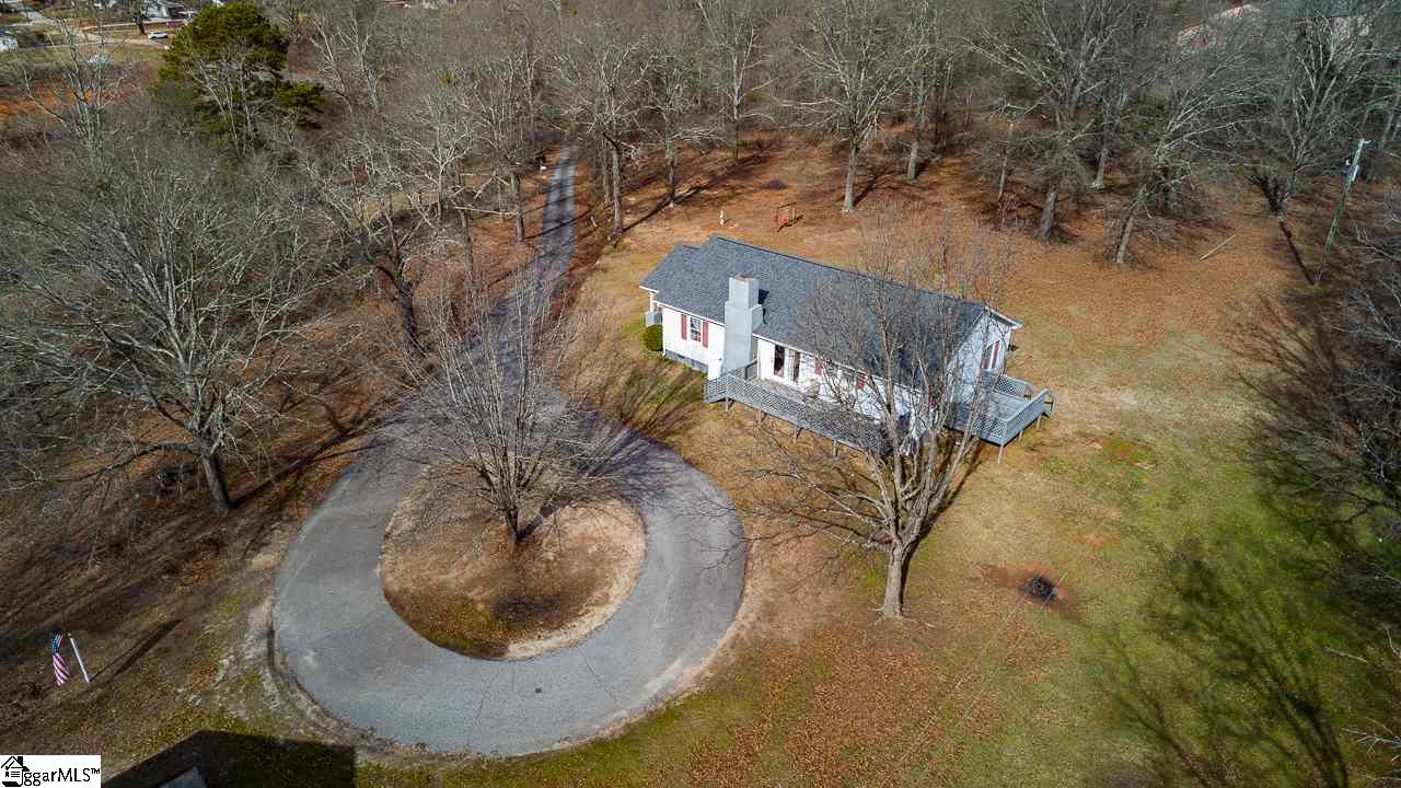 320 B Street Greer, SC 29651 - Photo 3 of 30 Gallery Image 3
