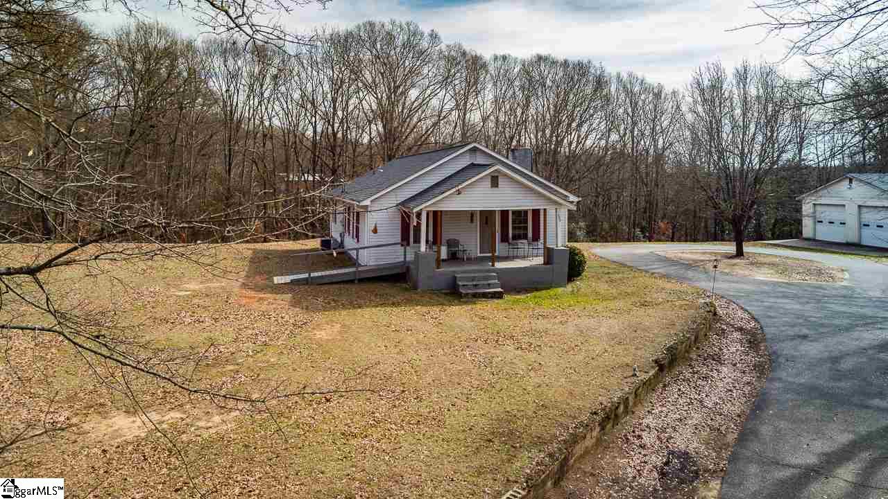 320 B Street Greer, SC 29651 - Photo 6 of 30 Gallery Image 6