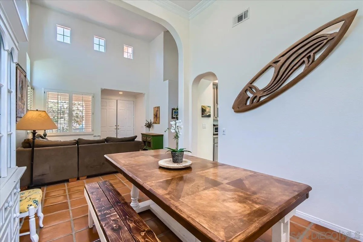 1382 Sparrow Road Carlsbad, CA 92011 - Photo 12 of 34