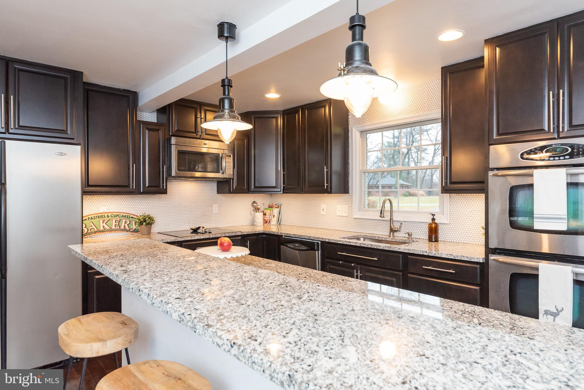 9106 Field Road Baltimore, MD 21208 - Photo 5 of 58 Kitchen
