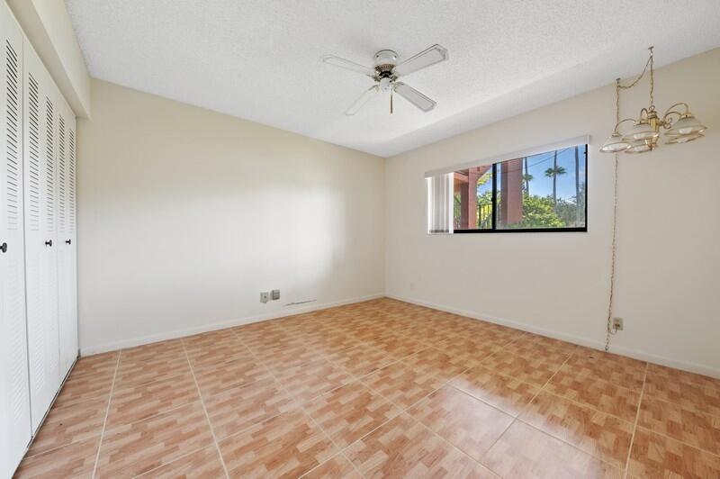 15074 Witney Road, Unit C101 Delray Beach, FL 33484 - Photo 15 of 25 12_15074WitneyRd_Unit101_153001_2ndBedro