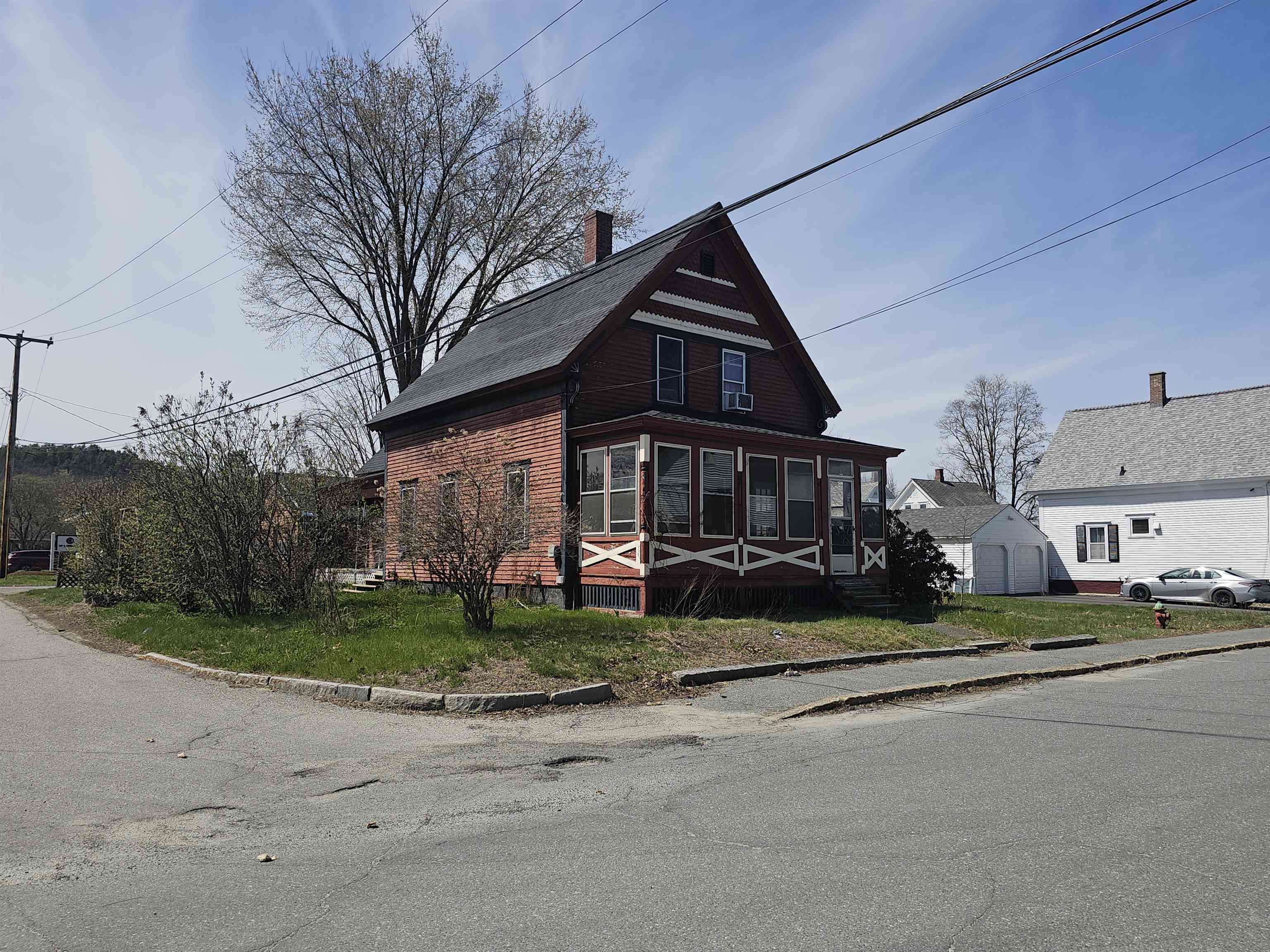 31 Smith Street Haverhill, NH 03785 - Photo 2 of 37
