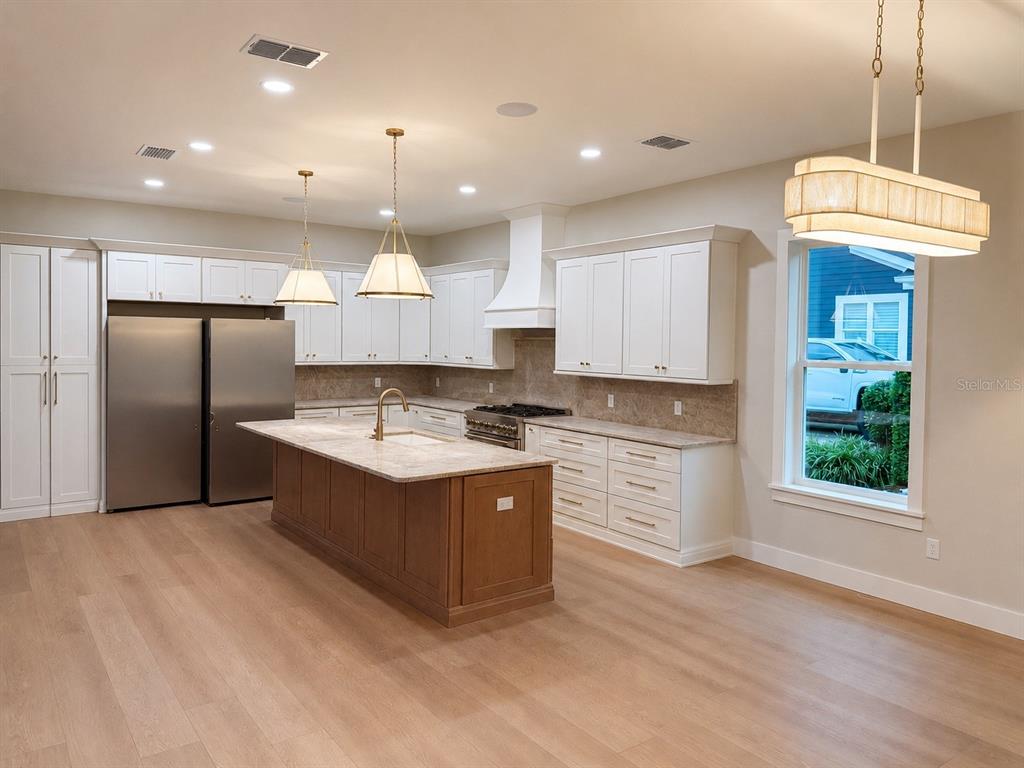 1911 Southeast 27th Road Ocala, FL 34471 - Photo 4 of 18 Gallery Image 4