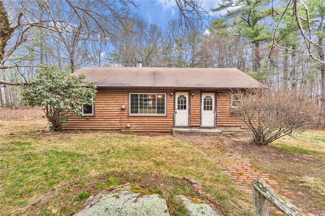119 Breakheart Hill Road West Greenwich, RI 02817 - Photo 2 of 31