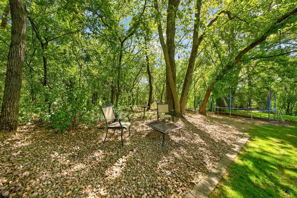 1526 Monterey Lane Southwest Rochester, MN 55902 - Photo 7 of 62
