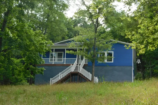 $449,900 | 286 Emily Lane, Bell Buckle, TN 37020