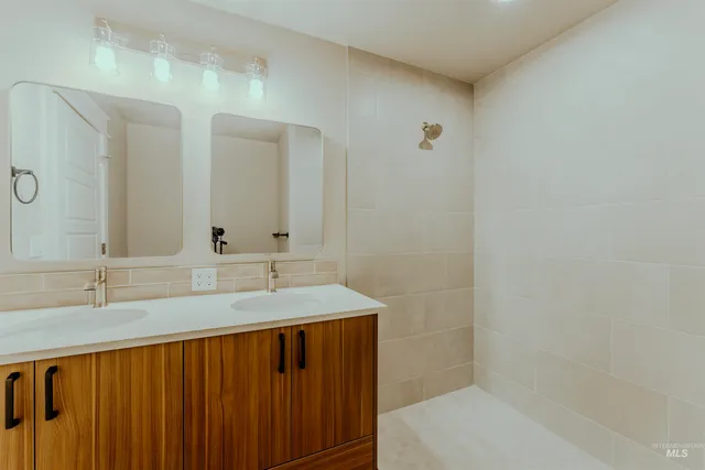 $295,000 | 1214 Phillips Circle, Ontario, OR 97914