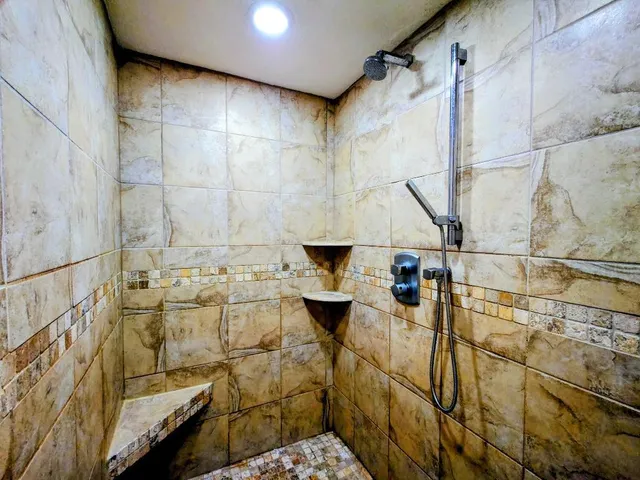 $895,000 | 18658 Ponderosa Court, Eden Prairie, MN 55347