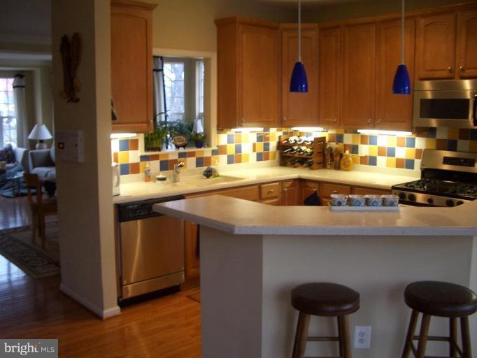 13015 Middlebrook Road Germantown, MD 20874 - Photo 4 of 11 Kitchen
