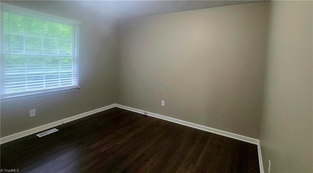 747 Garrison Road Reidsville, NC 27320 - Photo 12 of 22 Gallery Image 12