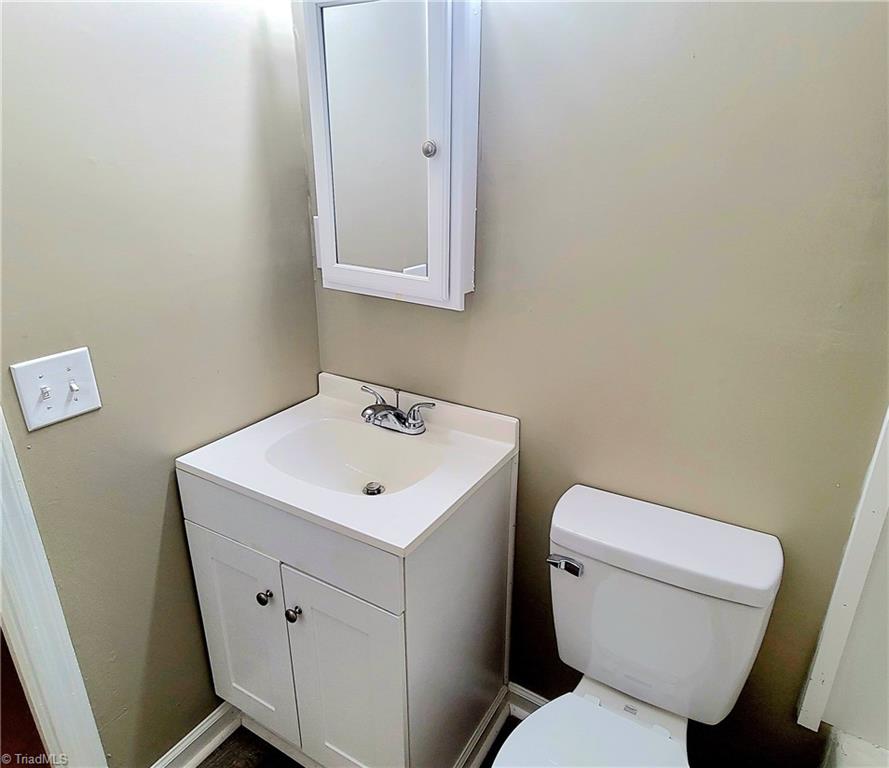 747 Garrison Road Reidsville, NC 27320 - Photo 8 of 22 Gallery Image 8