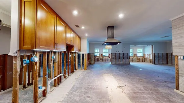 $415,000 | 4511 Huntington Street Northeast, St. Petersburg, FL 33703