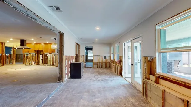 $415,000 | 4511 Huntington Street Northeast, St. Petersburg, FL 33703