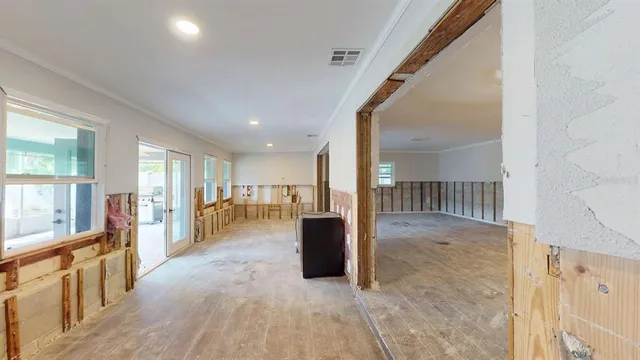 $415,000 | 4511 Huntington Street Northeast, St. Petersburg, FL 33703