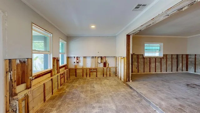 $415,000 | 4511 Huntington Street Northeast, St. Petersburg, FL 33703