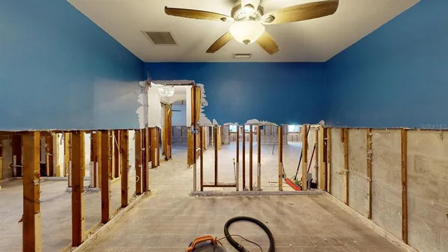 $415,000 | 4511 Huntington Street Northeast, St. Petersburg, FL 33703