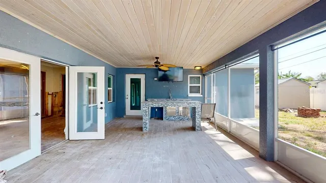 $415,000 | 4511 Huntington Street Northeast, St. Petersburg, FL 33703