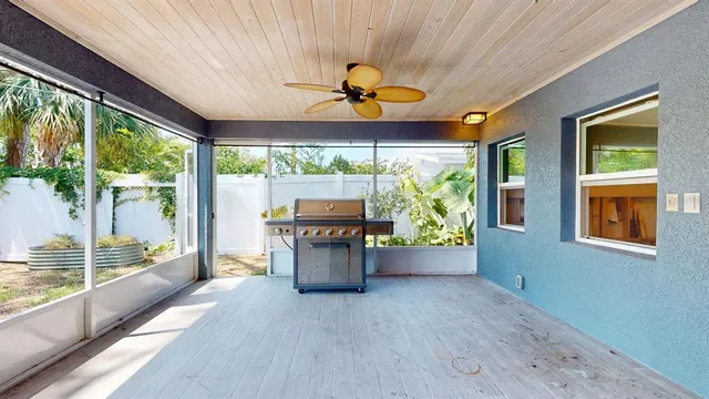 $415,000 | 4511 Huntington Street Northeast, St. Petersburg, FL 33703