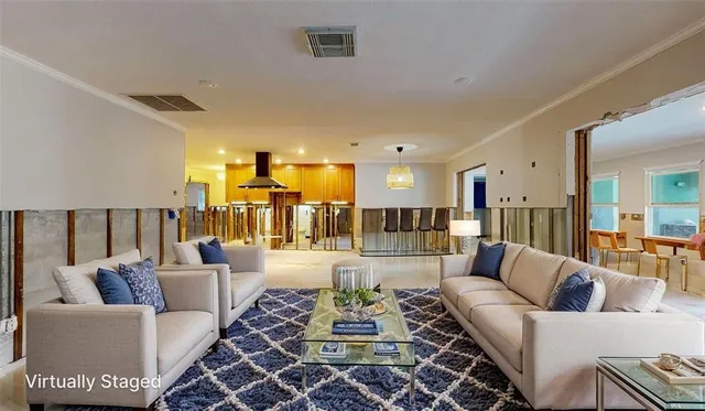 $415,000 | 4511 Huntington Street Northeast, St. Petersburg, FL 33703