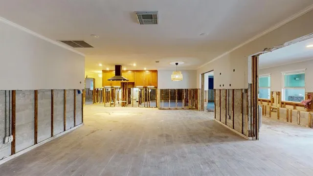 $415,000 | 4511 Huntington Street Northeast, St. Petersburg, FL 33703