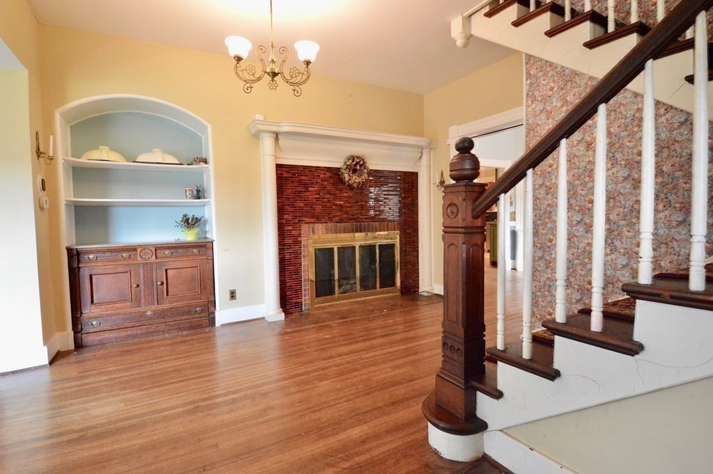 8 Montgomery Road Huntington, MA 01050 - Photo 16 of 40