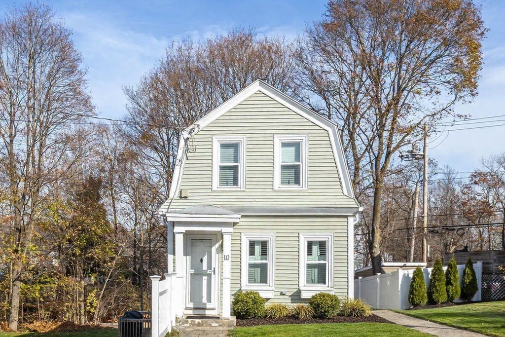 10 Sassamon Street Canton, MA 02021 - Photo 4 of 42