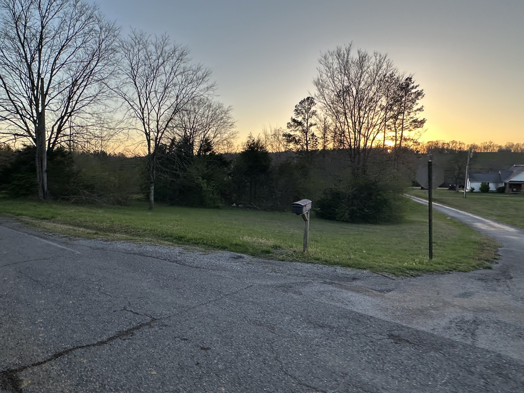 2060 Griffintown Road White Bluff, TN 37187 - Photo 3 of 3 Gallery Image 3
