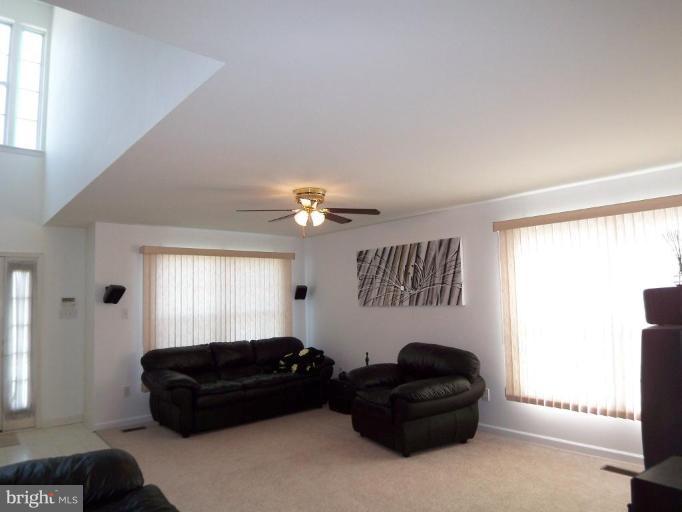331 Enfield Road Joppa, MD 21085 - Photo 5 of 30 Living Room