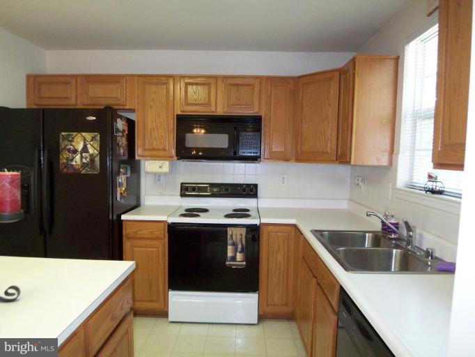 331 Enfield Road Joppa, MD 21085 - Photo 7 of 30 Kitchen