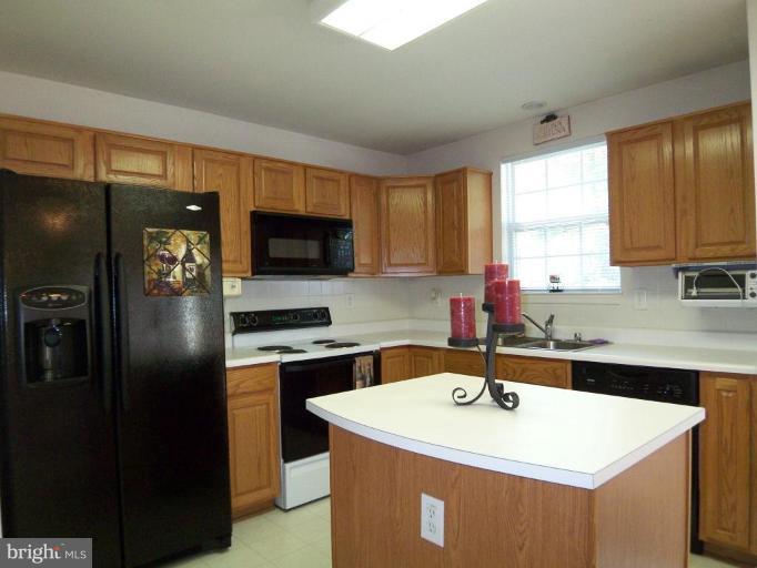 331 Enfield Road Joppa, MD 21085 - Photo 8 of 30 Kitchen