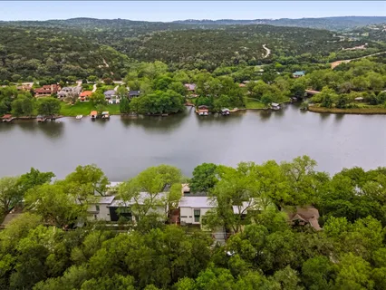 $525,000 | 2803 Edgewater Drive, Austin, TX 78733
