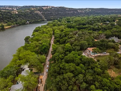 $525,000 | 2803 Edgewater Drive, Austin, TX 78733