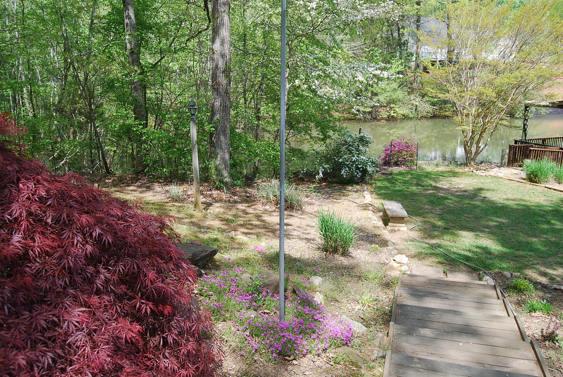 104 Woodbrook Road Moneta, VA 24121 - Photo 5 of 108 krupp outside 014