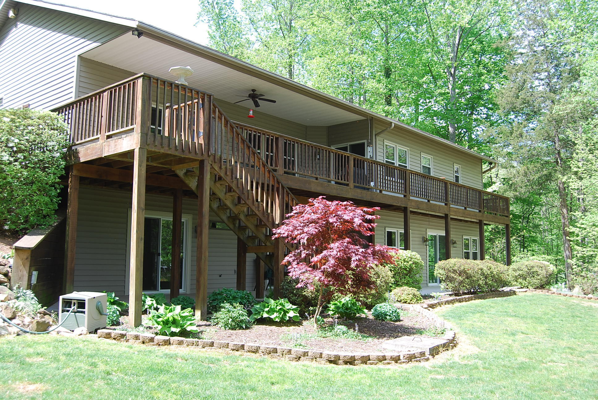 104 Woodbrook Road Moneta, VA 24121 - Photo 8 of 108 krupp outside 011