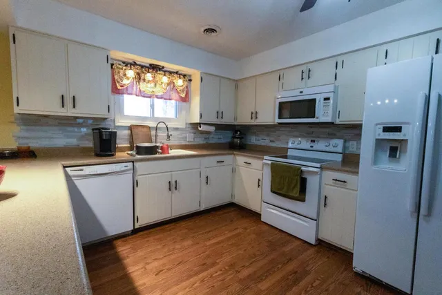 $219,000 | 247 Spruce Lane, Hanover, IN 47243